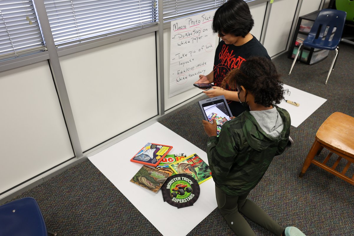 SBISD's tweet photo. Camp Connect taught students reading strategies to prepare for first grade, Camp Welcome assisted students in developing English language skills and so much more! 🌟 

Discover all that students learned this summer at SBISD's Summer Camps 📲 https://t.co/eH7lICpwX8 https://t.co/RHhG7rBiIL