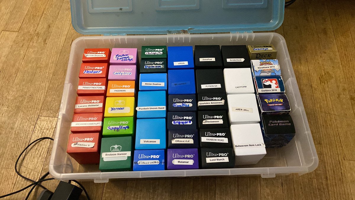 MasterP09's tweet photo. Who even plays expanded? Is that even a format? #pidgeotto #flygon #darkbox #gardy #PokemonTCG https://t.co/6stnKcAiDT