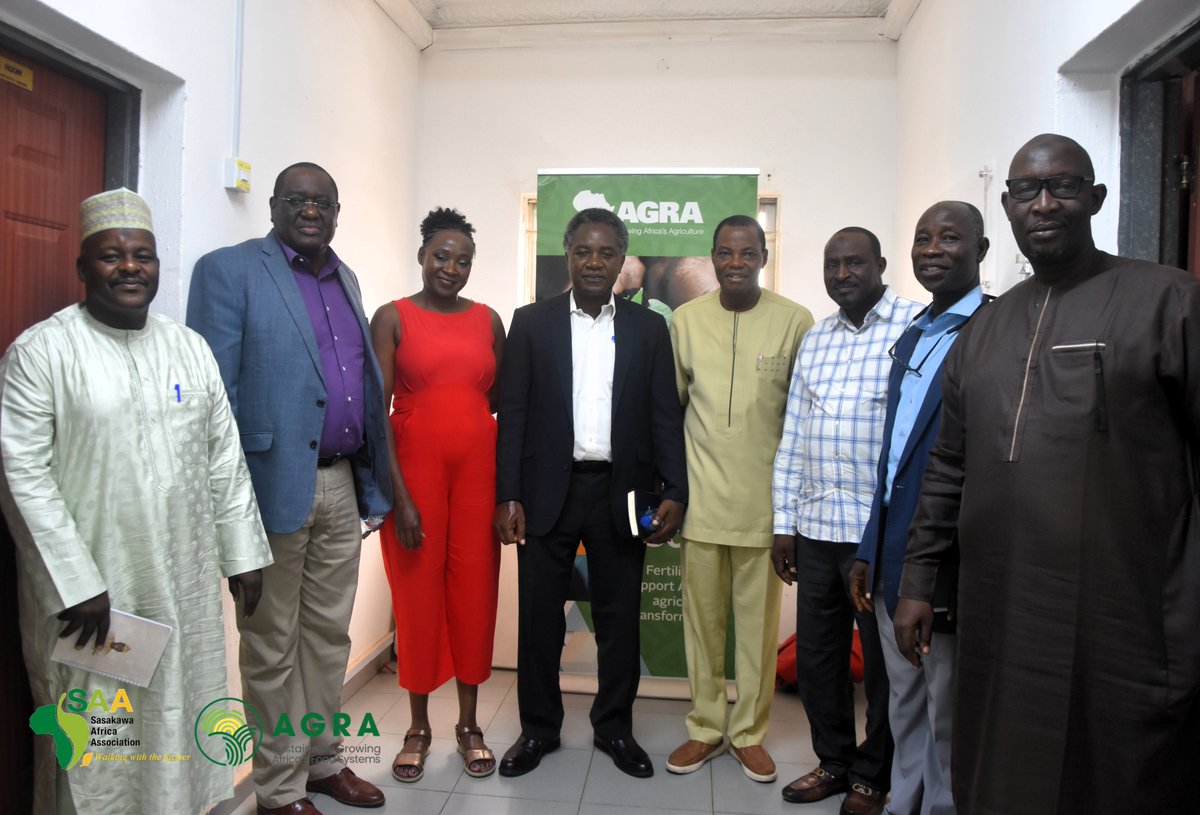 NigeriaSasakawa's tweet photo. Today our team visited @AGRA_Africa office in Abuja to support the new AGRA Nigeria Country strategy. SAA is partnering with AGRA to Improve farmers' resilience &amp; upscale productivity, incomes, &amp; livelihood in Rice, maize, Soybean, Cowpea, &amp; Vegetable value chains in Niger State. https://t.co/ucxLk3cL3O