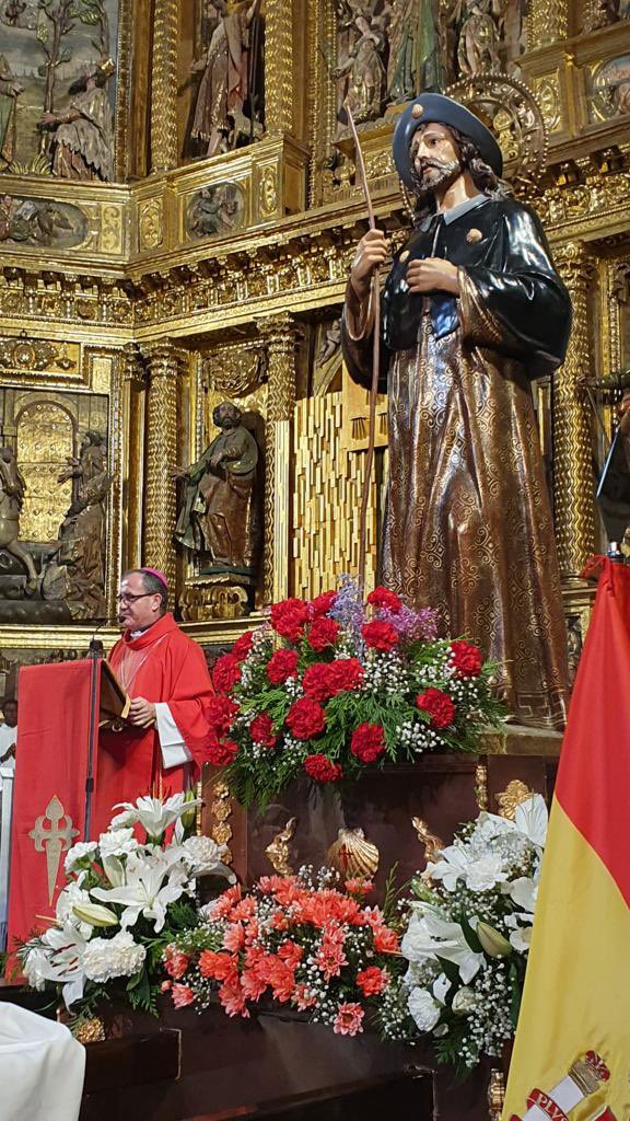 Mons. Santos Montoya tweet media