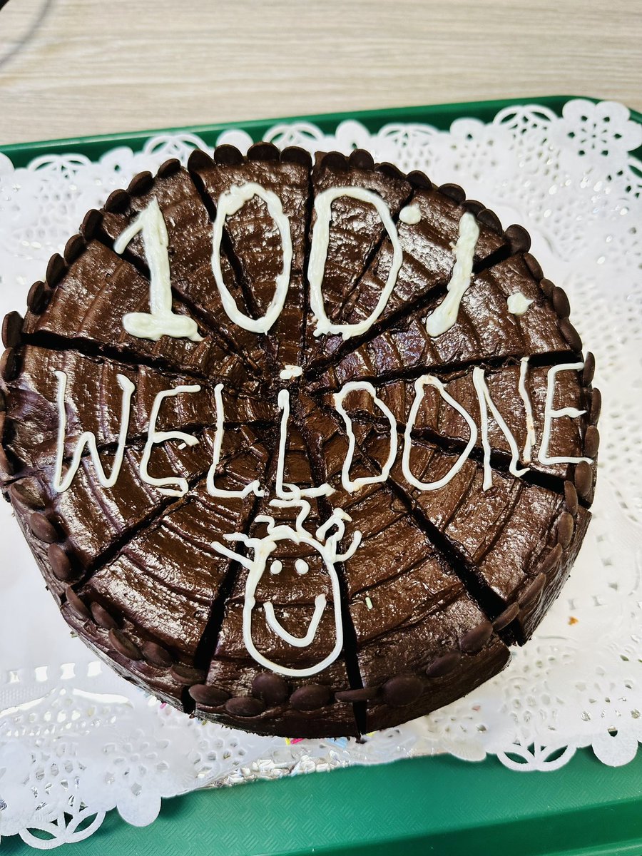 tammygotts2's tweet photo. Congratulations #TeamLascelles @HarrogateNHSFT on achieving 100% on your Monthly matron Tendable audit for May and June #proudmatron #Teamwork #perfectward #Tendable @CharlyGill29 @EmmaNunez15 @jnny_nln #cake 😋💜 https://t.co/vHChoBewxV