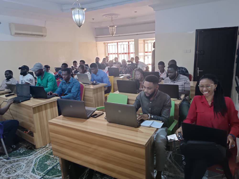 GP_Phoenix231's tweet image. #CodePlateau @code_plateau  is cooking the future  ...the future is TECH.
#DataScience
#SoftwareEngineering
#UXdesigns
#BlockChain
#DataEngineering
#DataAnalysia

@Princeponfa @Pirtim @emmychesh17 @Sirlongs93