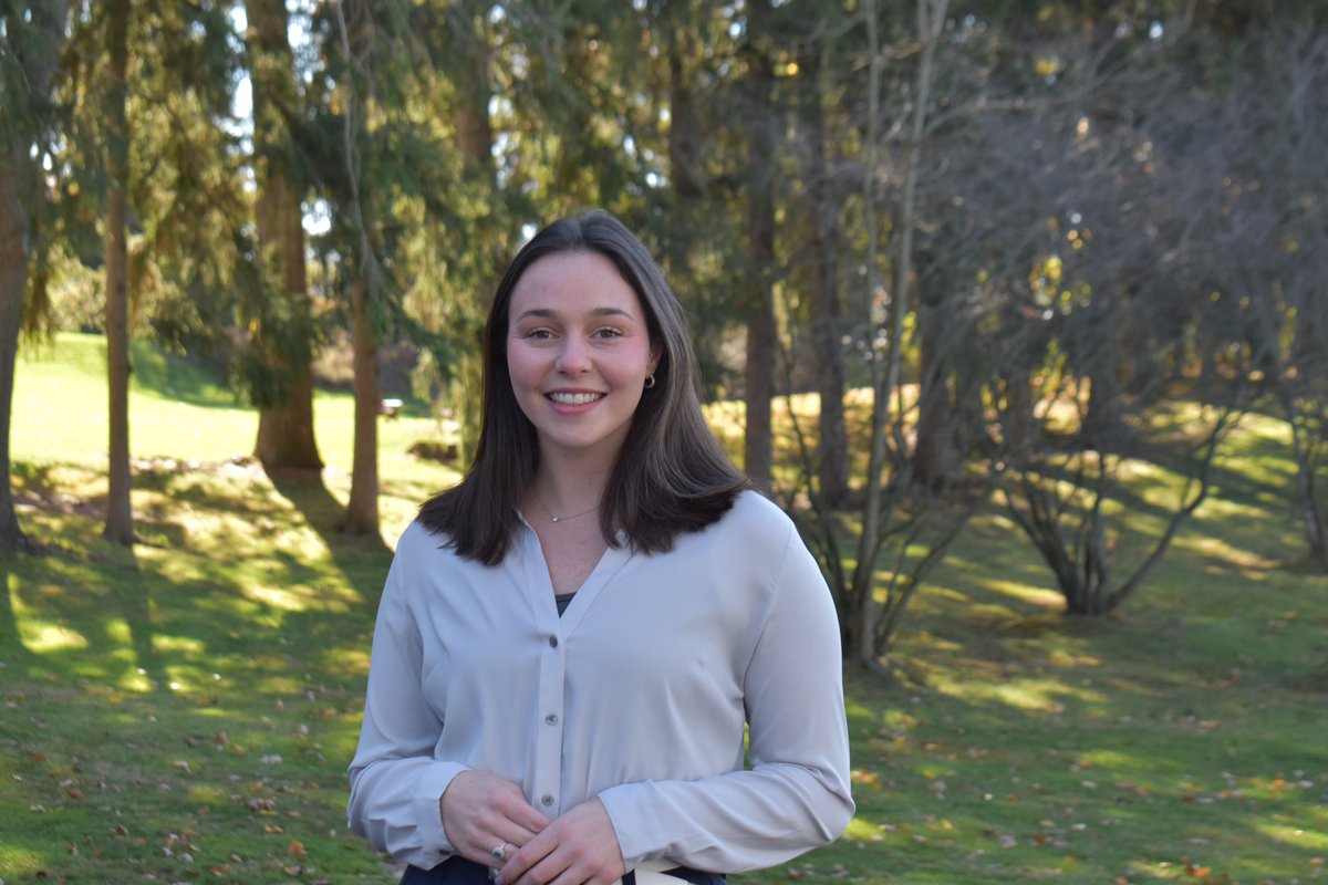 RCNJAdmissions's tweet photo. Meet Sarah (She/Her), one of our first year admissions counselors! She recruits students throughout a few counties in New Jersey. “My favorite part about RCNJ is our nature based campus and welcoming community!” #RCNJ #RamapoCollege https://t.co/aAQNfTE9u8