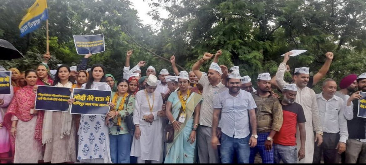 It’s high time that now,#PMMODI must answer the nation on his failure to ensure #peace &amp; #security in #manipur
<a href="/aamaadmiparty/">AAP</a> #protest in solidarity with women &amp;victims of #manipurviolence 
#thenationseeksjustice
<a href="/SandeepPathak04/">Dr. Sandeep Pathak</a> <a href="/ArvindKejriwal/">Arvind Kejriwal</a> <a href="/NaveenPaliwal_/">नवीन पालीवाल</a> <a href="/GayatriBishnoi_/">Gayatri bishnoi (गायत्री बिश्नोई)🇮🇳</a>
