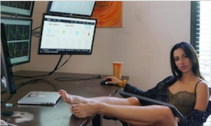 "Describe the internet in the most succinct possible way."