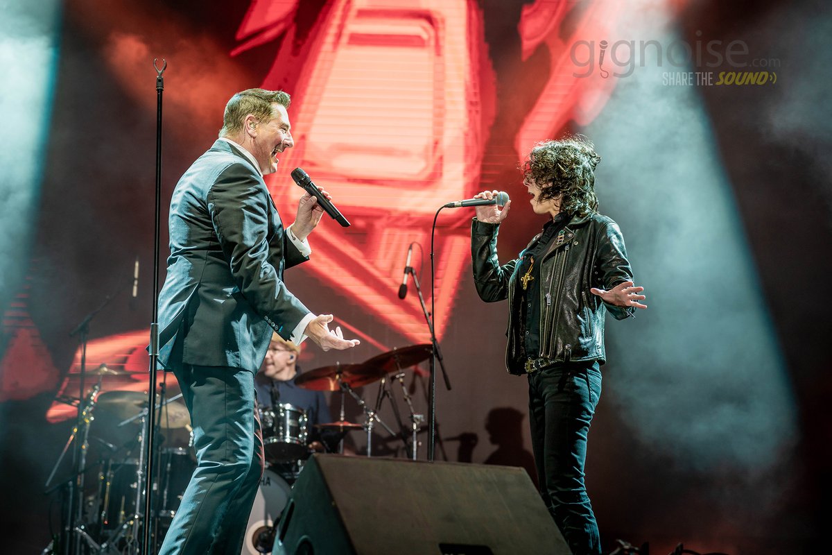 Gig Noise (@gignoise) on Twitter photo What can you say about Tony Hadley always gives a great performance, as for Lily Gonzalez, just wow so much talent. <a href="/TheTonyHadley/">Tony Hadley</a> <a href="/ForeverYoung_ie/">Forever Young Festival</a> <a href="/BongoLily/">Lily Gonzalez</a> #80smusic What can you say about Tony Hadley always gives a great performance, as for Lily Gonzalez, just wow so much talent. <a href="/TheTonyHadley/">Tony Hadley</a> <a href="/ForeverYoung_ie/">Forever Young Festival</a> <a href="/BongoLily/">Lily Gonzalez</a> #80smusic
