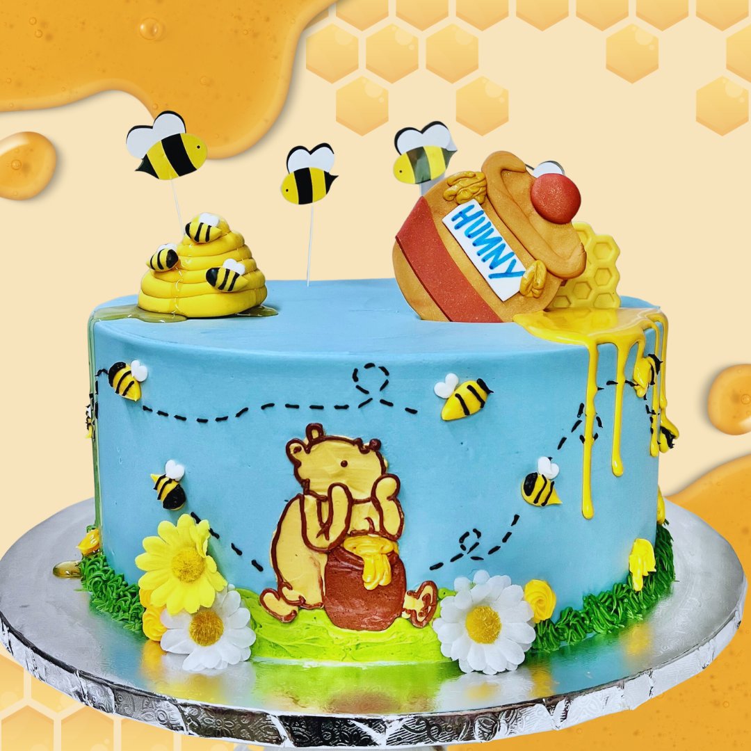 A little hunny for my tummy 🐝🍯#glutenfree #cake
