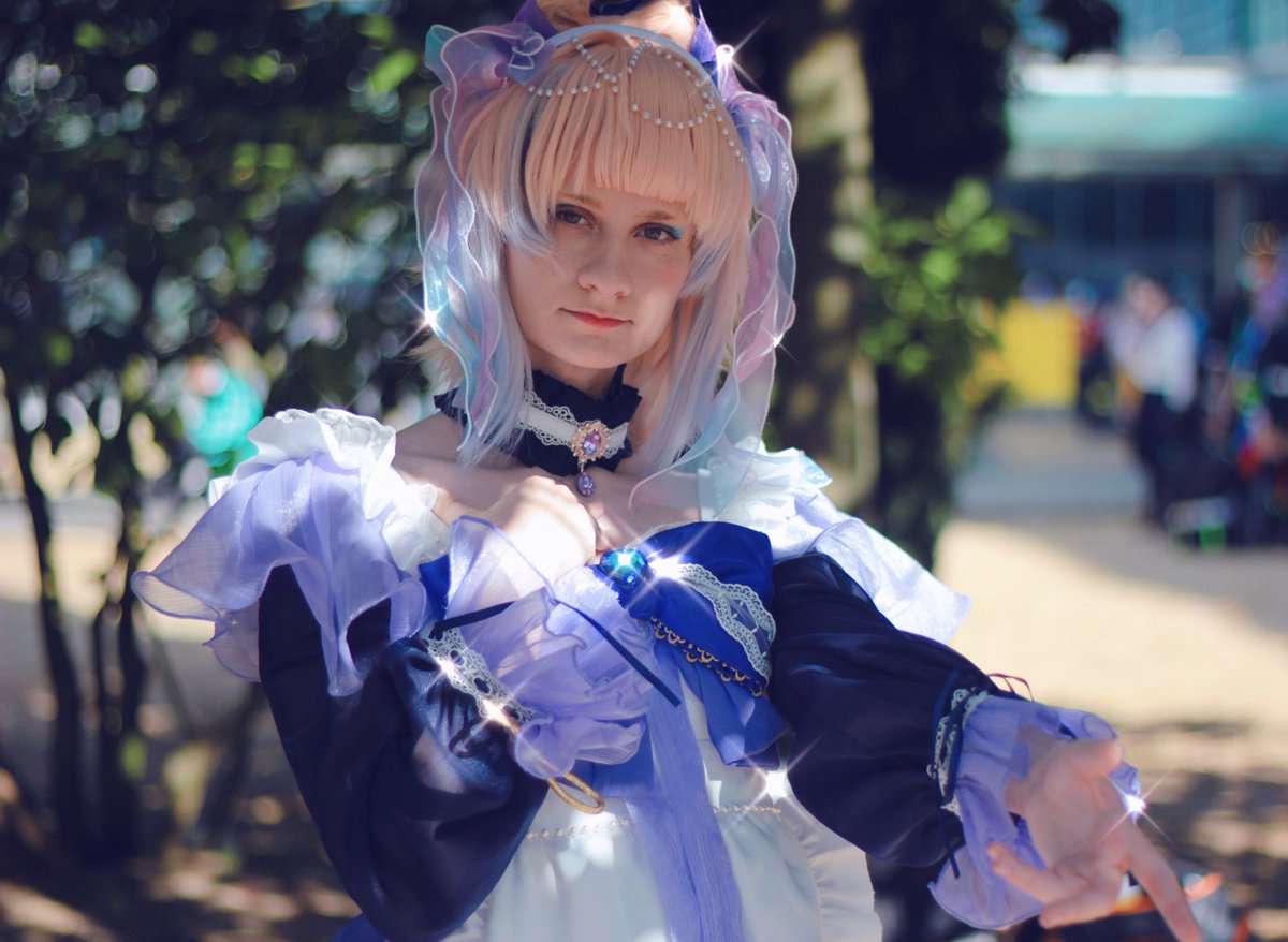 EmmaPhantomhive's tweet photo. Some photos of my Kokomi maid from Japan Expo to celebrate her rerun 🫧💫💕 Good luck in your pulls!!! Photos taken by @.oliv.ier.ereuchi on insta https://t.co/5bMqWZun1Q
