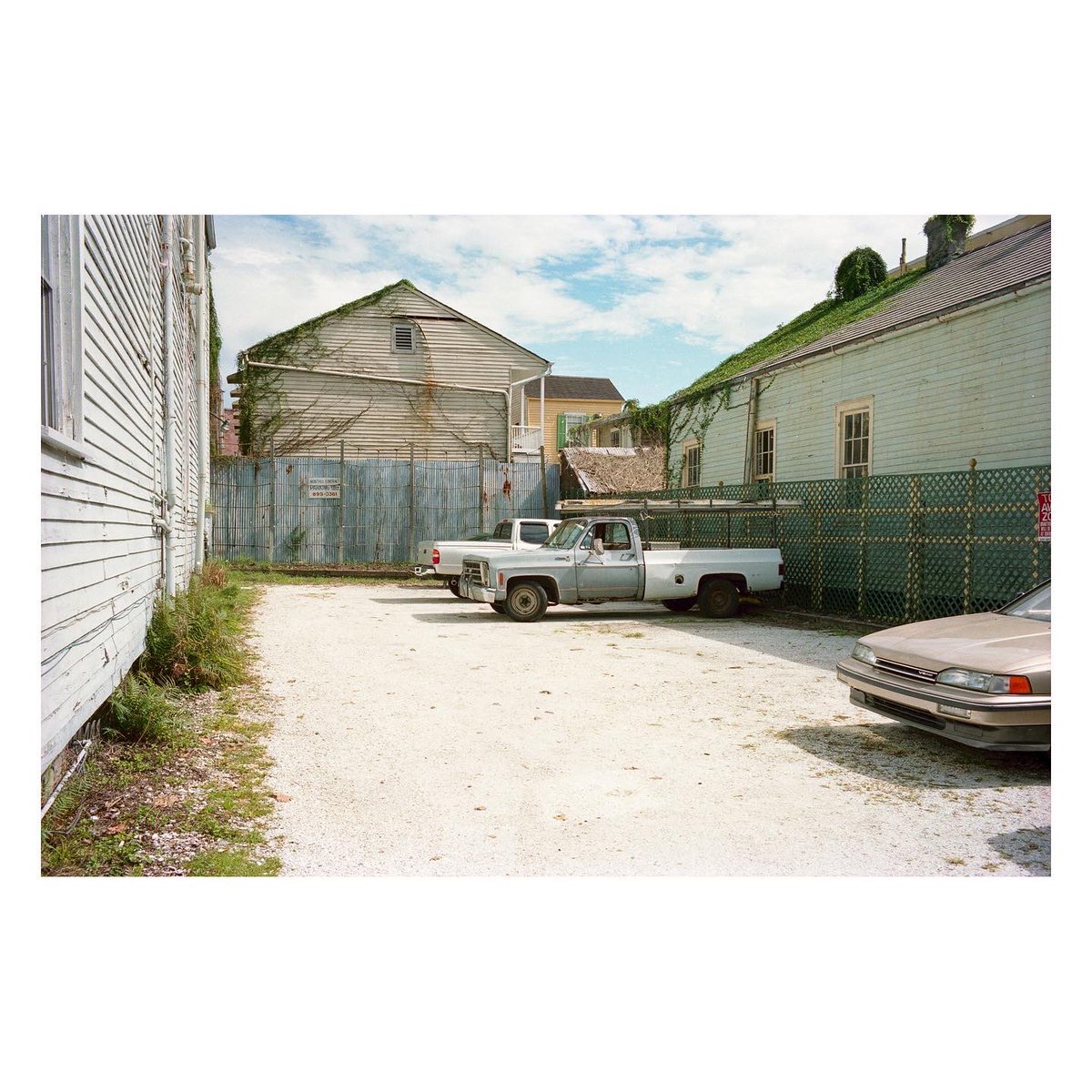 1samprekop's tweet photo. Recently scanned some photos/negatives from New Orleans 2003 #leicam6 #filmphotography #35mmfilm #fujireala https://t.co/SOzYWQ08xa