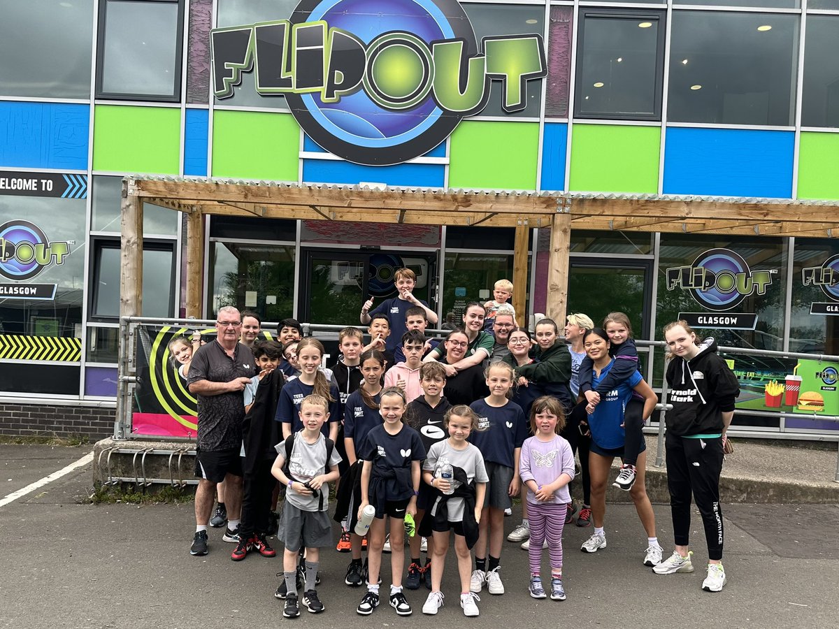 Another great day training ending with some team bonding at Flip Out🏓🤩