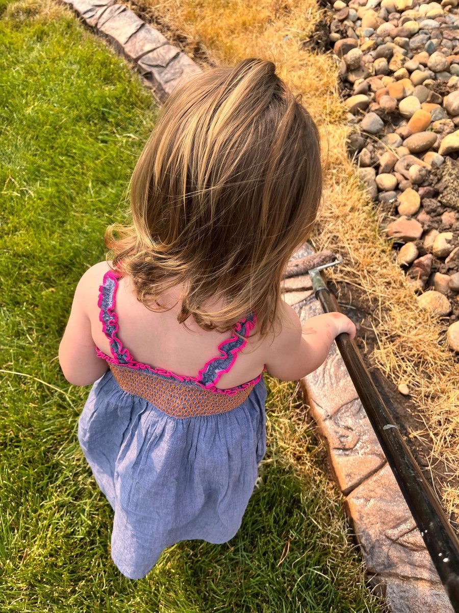 qualitycurbing's tweet photo. Since moisture is the main enemy of any concrete structure, we always seal our work with a commercial-grade clear acrylic sealer. We can also reseal your curbing every three to four years to ensure its longevity. Simply call us at (612) 202-6156 and we'll make it happen. https://t.co/OkT2wneXvl