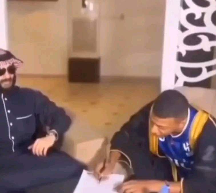 Congratulations, and welcome to 🇸🇦 <a href="/KMbappe/">Kylian Mbappé</a>