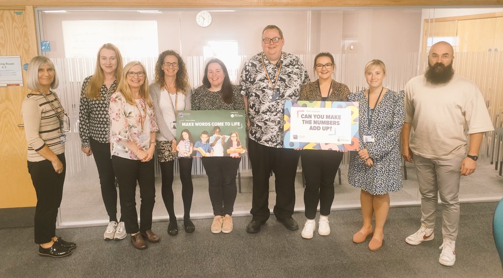 mulgrew_ciara's tweet image. Huge thanks to all the new @bitcni #TimetoRead &amp;amp; #Time2Count #volunteers from @Economy_NI who attended today&apos;s training session! We&apos;re looking forward to getting you started in local primary schools ❤️📚📏❤️