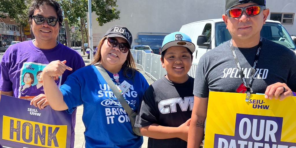seiu_uhw's tweet photo. While we struggle to provide quality care, Kaiser is making billions in profit and paying executives millions. #United4All @aboutKP https://t.co/pt5HYG9njh