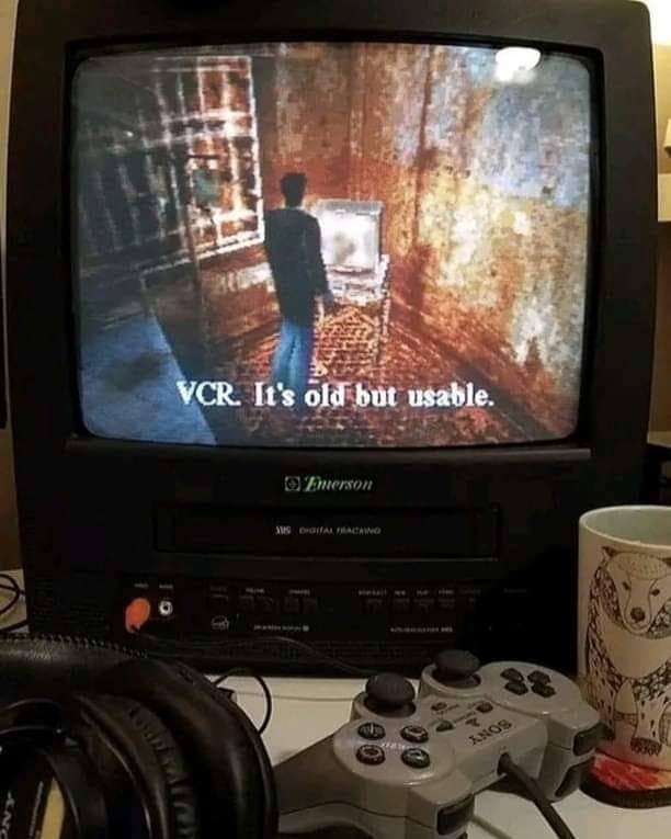 TheRetroRoomRoo's tweet photo. My thoughts every day 📼 https://t.co/twwD88hika