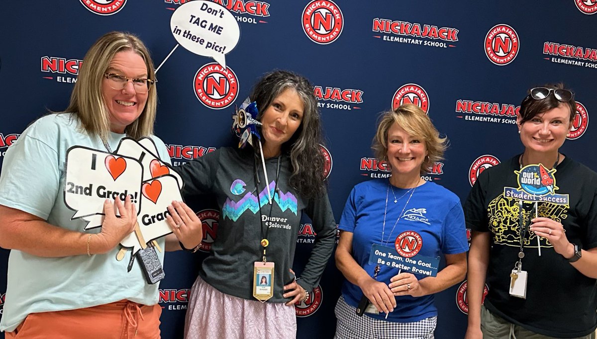 kfyoder1's tweet image. Starting out the year with a fabulous team!  Year 2 of all of us together ❤️  This adventure will be out of this world! @MrsTLCline @NESTarget @NESBraves #outofthisworld #lovetothinkhere