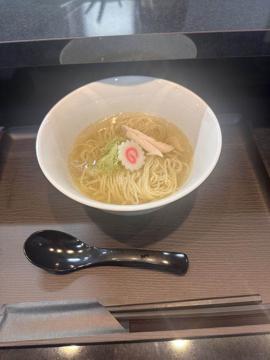 a12345ayu's tweet photo. #朝ラー
#kiniro
#kiniroAsterisk
#あっさり
#とよつねさん
#おひさ〜
#1番に並んでたね(笑) https://t.co/W8M1wm4Y3I