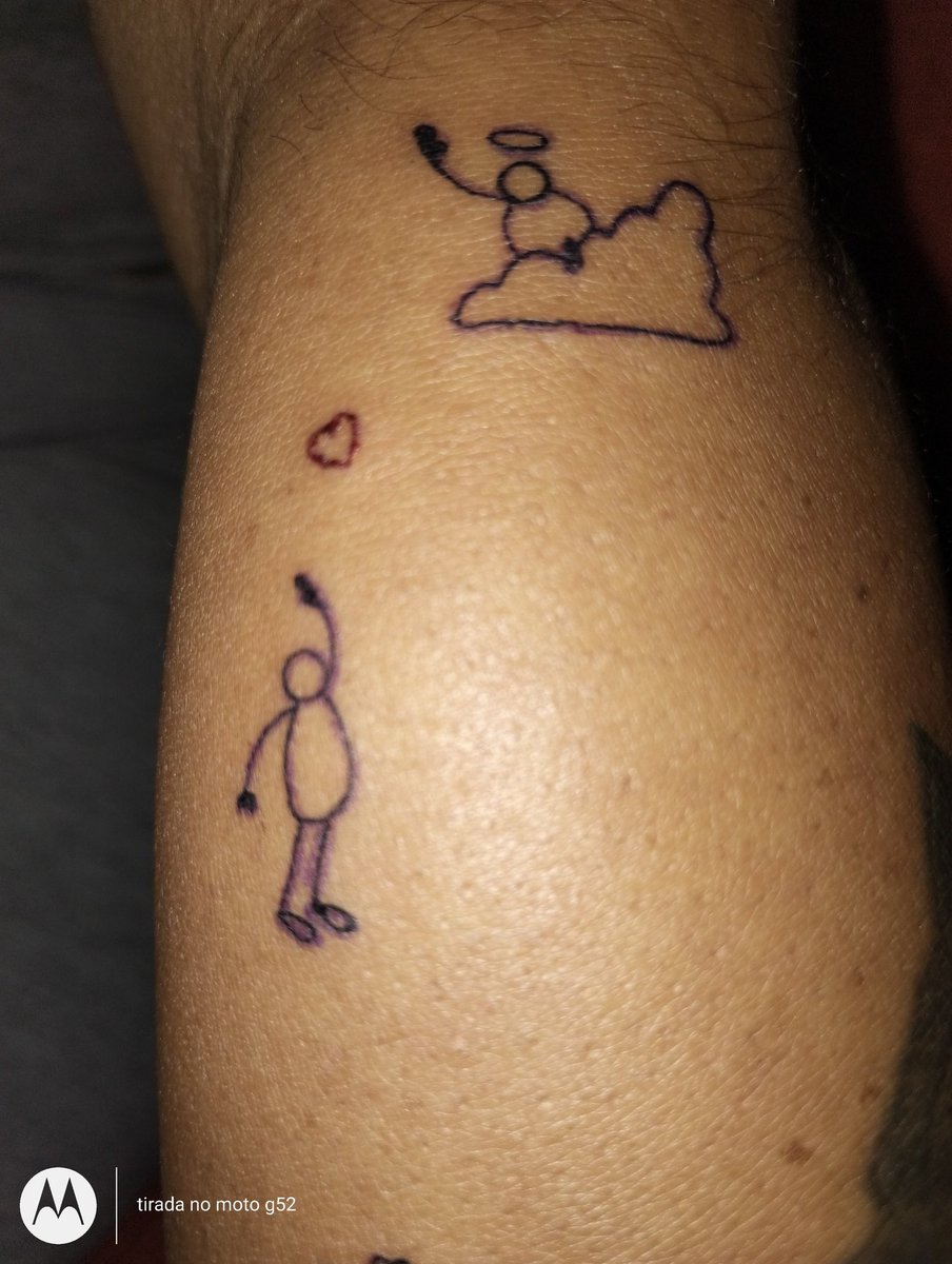 venkbabby's tweet photo. E lá se passou mais um dia 24 sem a senhora .. te amo eternamente 🥹 🧓 https://t.co/Ehi4uyKKOj