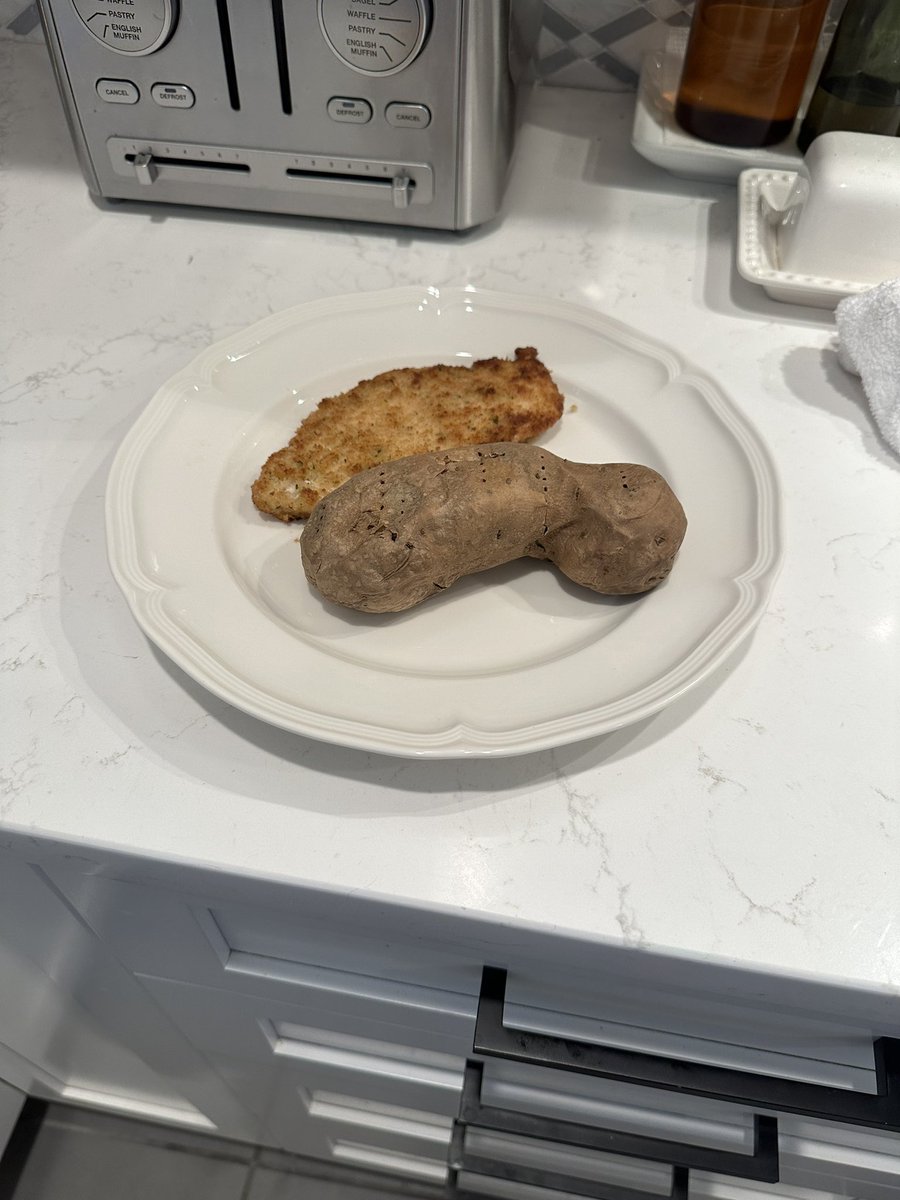 Greg Ehrenberg tweet media