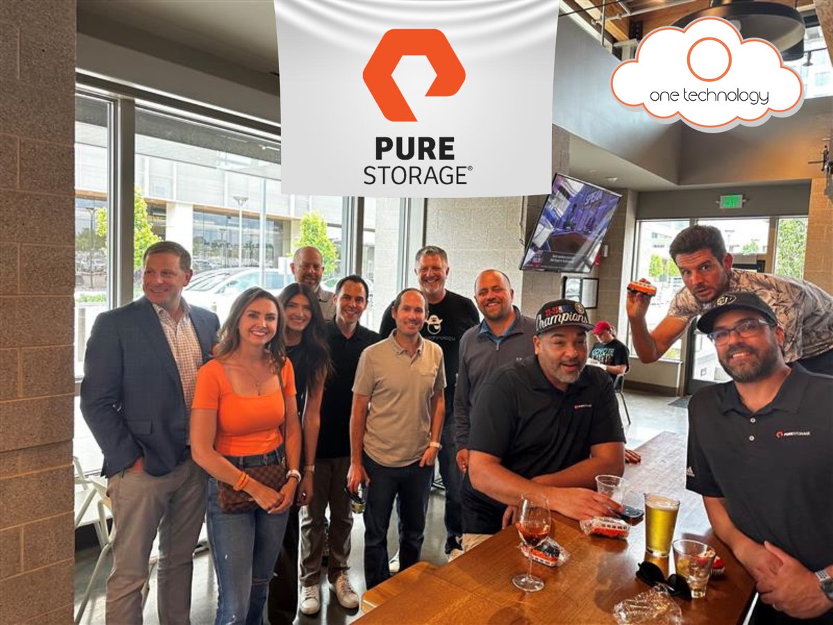 OneTechCorp's tweet photo. So much orange in Denver! 

@PureStorage and @OneTechCorp https://t.co/IwdzjeHFRp