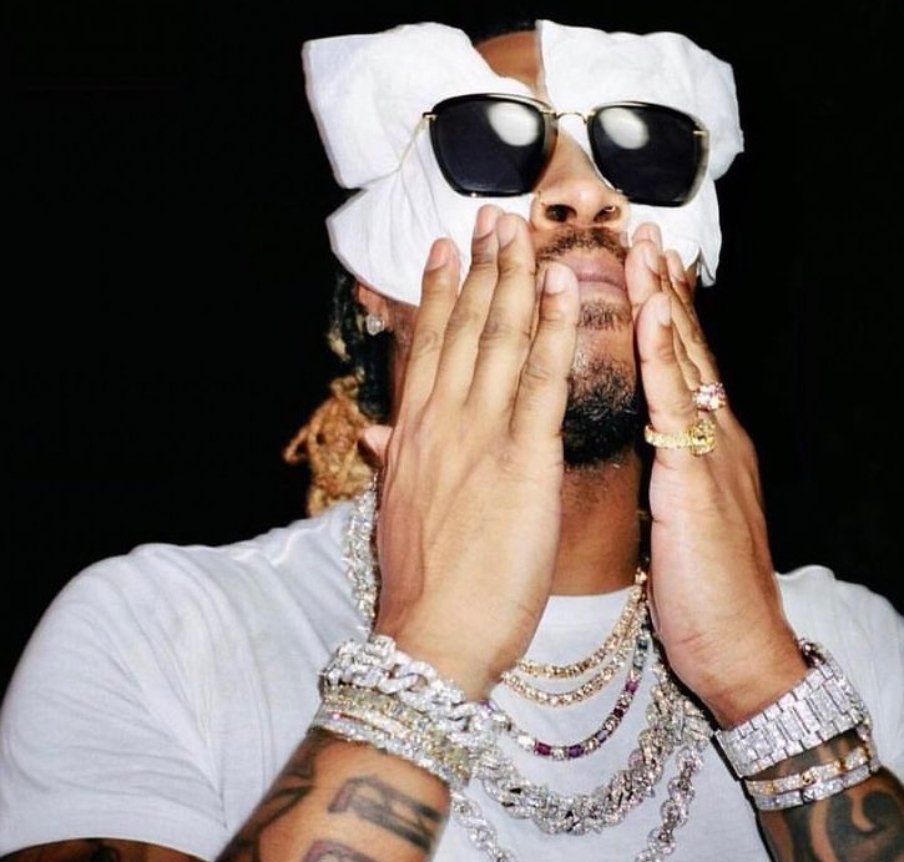 Her: "Do you see a future with me 🥺”

Me: