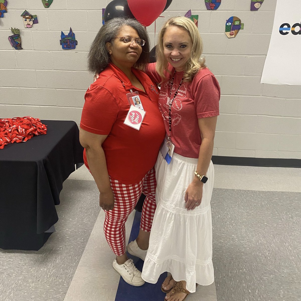 This week our multilingual support services team has engaged #ElevateWT staff in a “Walk a Mile in a Refugee’s Shoes” simulation and roundtable discussions. Tomorrow is <a href="/ValentinaESL/">🌍 ναℓєηтιηα gσηzαℓєz</a>. Epic week with this team! #WhyWT