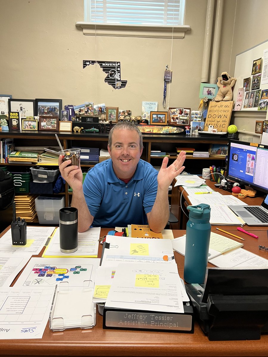 lbosley04's tweet photo. Digging into a great summer! Small group mornings, and science afternoons! Cooking up to be a great summer! @Prettyboyes1 @karleneann @NicoleKNorris @JeffTessierBCPS https://t.co/bMQWkFEDqr