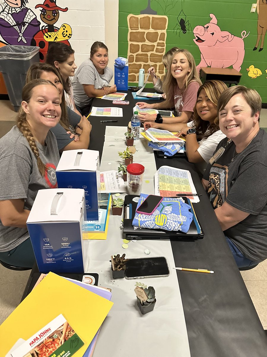 SandersES1's tweet photo. Working, Growing, Succeeding Together! That’s our theme for SY23-24, and today we took time to get to reflect on our color quiz personality results and see how we can use them to strengthen our CCCs 🌟 #whatcolorareyou @kath_bender @SS1_principal @Mtc1914 @CobbSchools https://t.co/y2IBbYk2lc