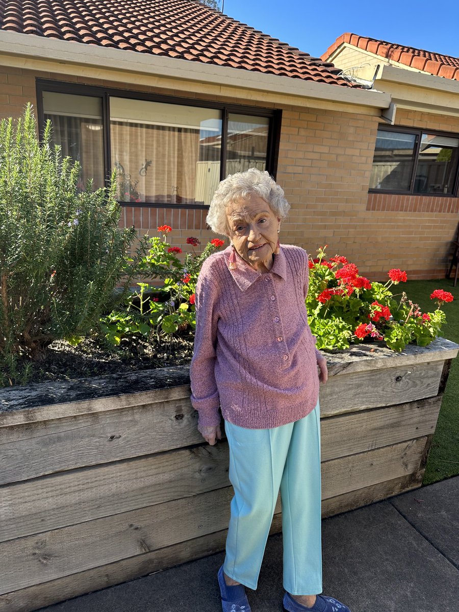 Craig Smith tweet media