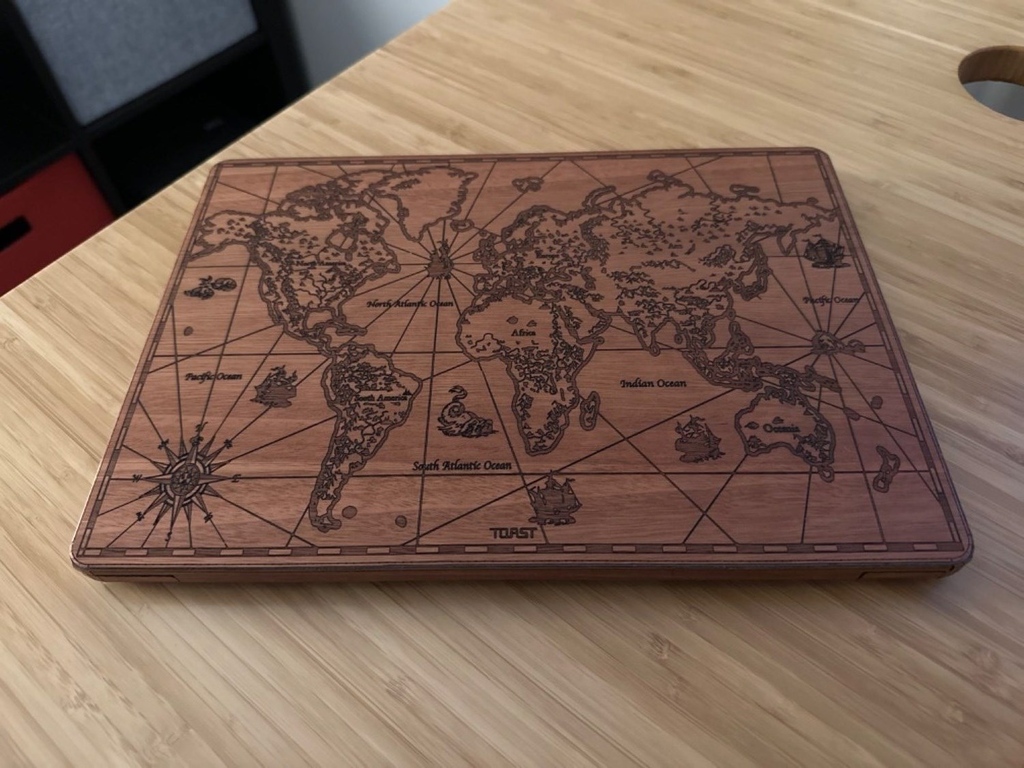 Toastmade's tweet photo. This customer has got the whole world in his hands!
#customcoveroftheday #phonecover #woodworking #custom #toastmade #iphone #macbookpro #android #realwood #woodcover #handmade #madeinusa #portland #oregon #smallbusiness #maple #lyptus #rosewood #ebony #walnut
https://t.co/CT4oySVt7r