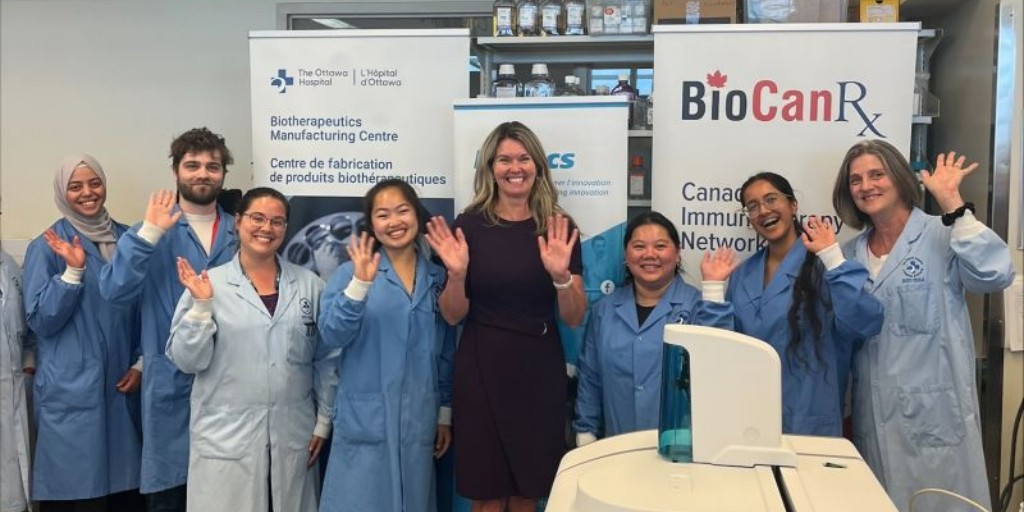 MitacsCanada's tweet photo. Great to tour the Biotherapeutics Manufacturing Centre at @OttawaHospital. Through our partnership with Minister @JillDunlop1, we are helping college &amp; university students to gain hands-on training to support the growth of Ontario’s #biomanufacturing sector with @BioCanRx. https://t.co/NQqEE202vI