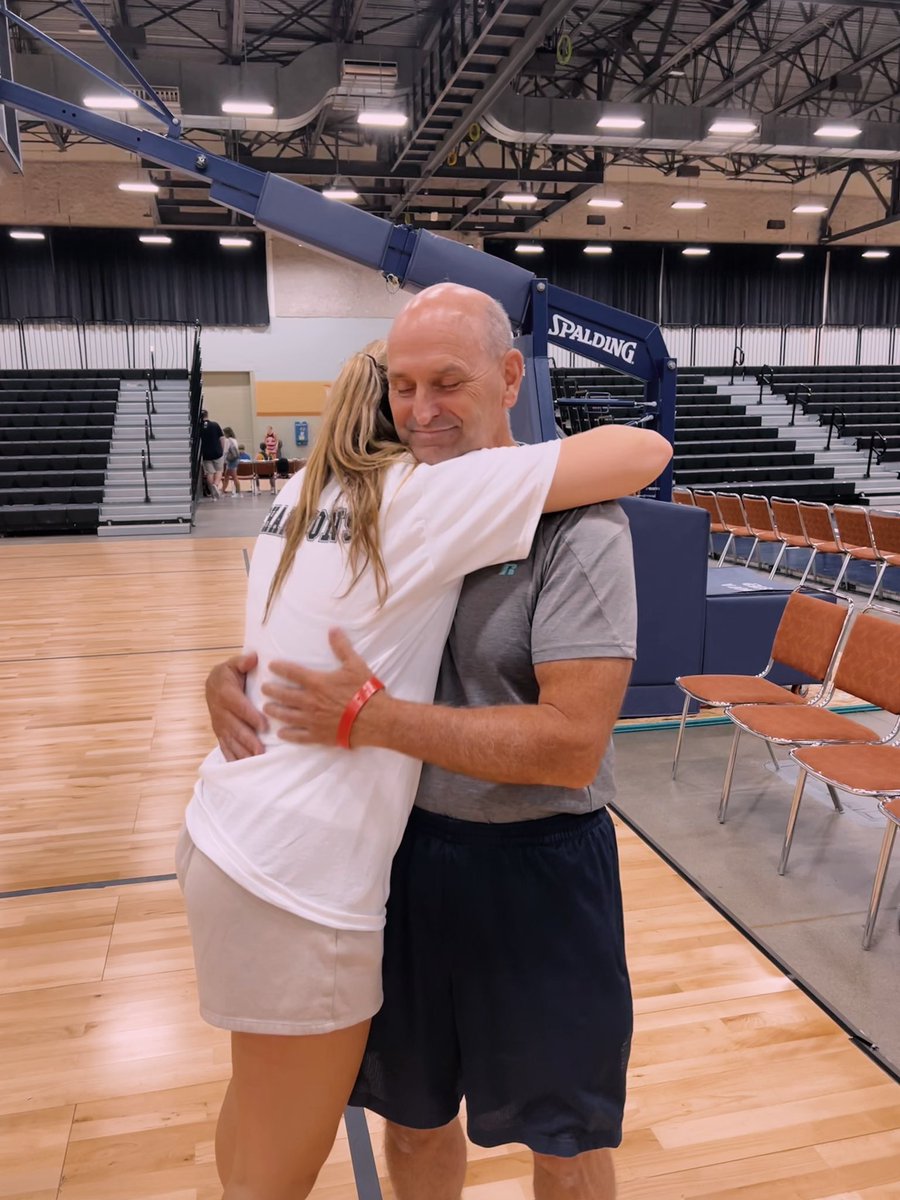 first of many lasts, thank u fury for everything so many amazing memories🫶🏼🥹 

<a href="/SoMinnFury/">So-Minn Fury</a> <a href="/MinnesotaFury/">Minnesota Fury AAU</a> <a href="/CoachBromeling/">Andy Bromeling</a>