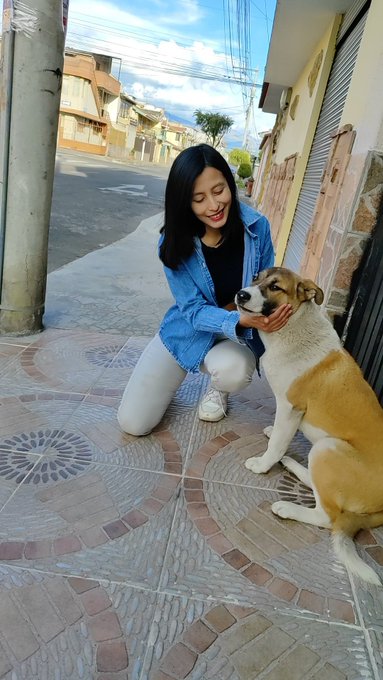 COMENTA CUAL ES TU MASCOTA FAVORITA.... 🤗 Y DALE LIKE SI TE GUSTAN LOS ANIMALITOS ❤️...🐕.🐾 https://t<a href="/tag/only18"class="tags"><span>#only18</span></a><a href="/tag/onlyfansgirl"class="tags"><span>#onlyfansgirl</span></a><a href="/tag/onlyfanslatinas"class="tags"><span>#onlyfanslatinas</span></a>