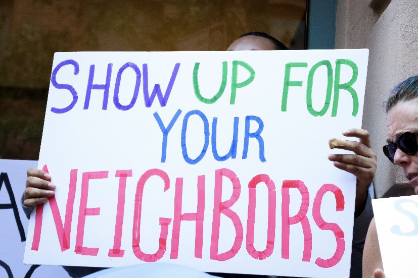 We can’t let affordable housing like 63 Tiffany Place continue to disappear from our city. 

It’s time for E&amp;M Associates to sit down with the City and State in the name of what is right, the greater good, and the well-being of all who call 63 Tiffany home.

📸<a href="/NYCComptroller/">Office of New York City Comptroller Brad Lander</a>