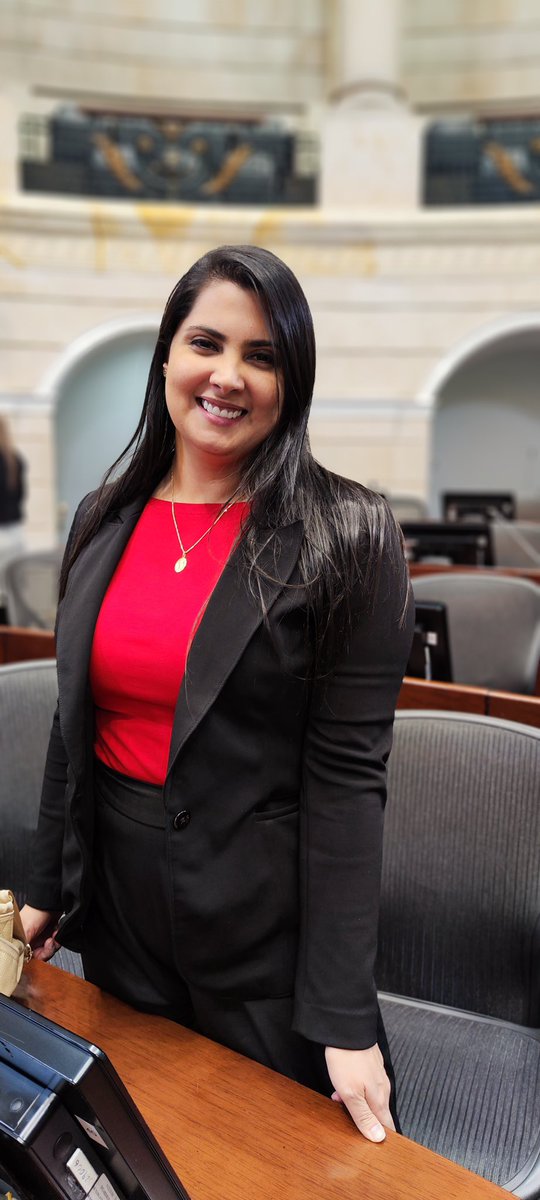 Laura Fortich Sánchez (@laurafortichsan) on Twitter photo ¡Bienvenida segunda Legislatura período 2023-2024!🏛️ Corazón, disciplina y compromiso con nuestro País 🇨🇴
#TrabajemosJuntos
<a href="/SenadoGovCo/">Senado de la República 🇨🇴</a> <a href="/PartidoLiberal/">Partido Liberal</a> ¡Bienvenida segunda Legislatura período 2023-2024!🏛️ Corazón, disciplina y compromiso con nuestro País 🇨🇴
#TrabajemosJuntos
<a href="/SenadoGovCo/">Senado de la República 🇨🇴</a> <a href="/PartidoLiberal/">Partido Liberal</a>