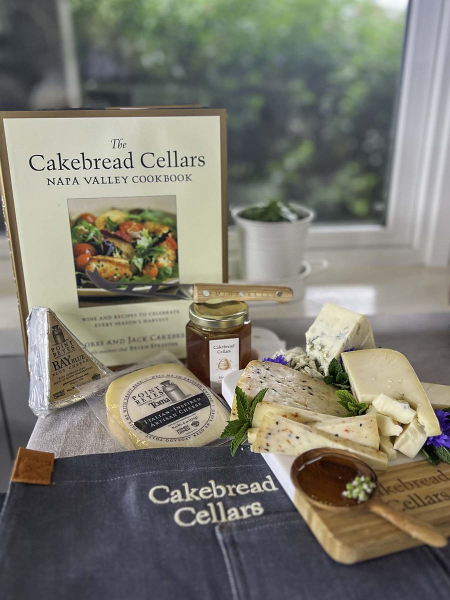 We're giving away 2 Cakebread wine &amp; cheese summer kits in partnership with Point Reyes Cheese for #NationalWineAndCheeseDay! Head to our Instagram to enter: instagram.com/p/CvIMDkryn3T/

#GiveawayAlert
