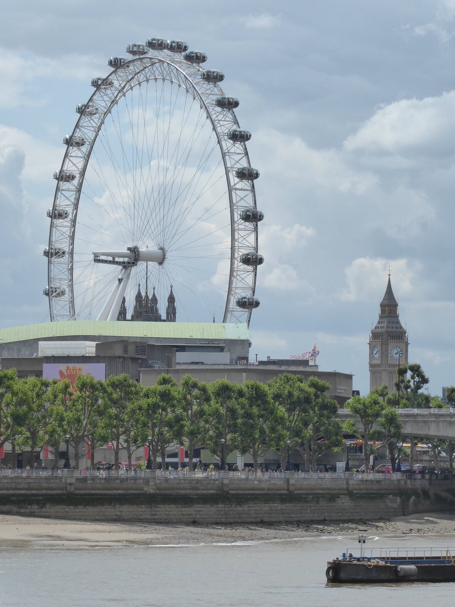 TraceyDagley's tweet image. Really quick lunchtime wander #Embankment #LondonLandmarks