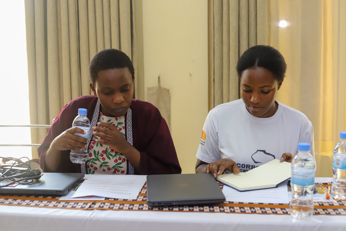 CorpsAfricaRda's tweet photo. Today was Day 2 of our Training of Trainers! 🙌 Team-building activities and interactive sessions ignited creativity and collaboration. 💡🤝 Our trainers are ready to inspire the next generation of changemakers! 💪🌟

#ThisIsCorpsAfrica 
#TrainingOfTrainers https://t.co/aa5szo4pGo