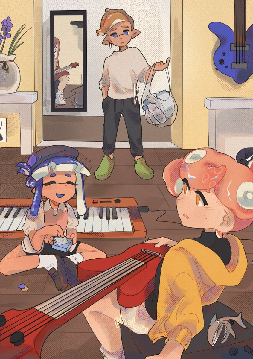 my piece for the <a href="/risinghueszine/">Rising Hues Zine💫 OUT NOW!</a> ! rascal, cecilia and loliga's occasional ensemble figuring out lunch 🫡