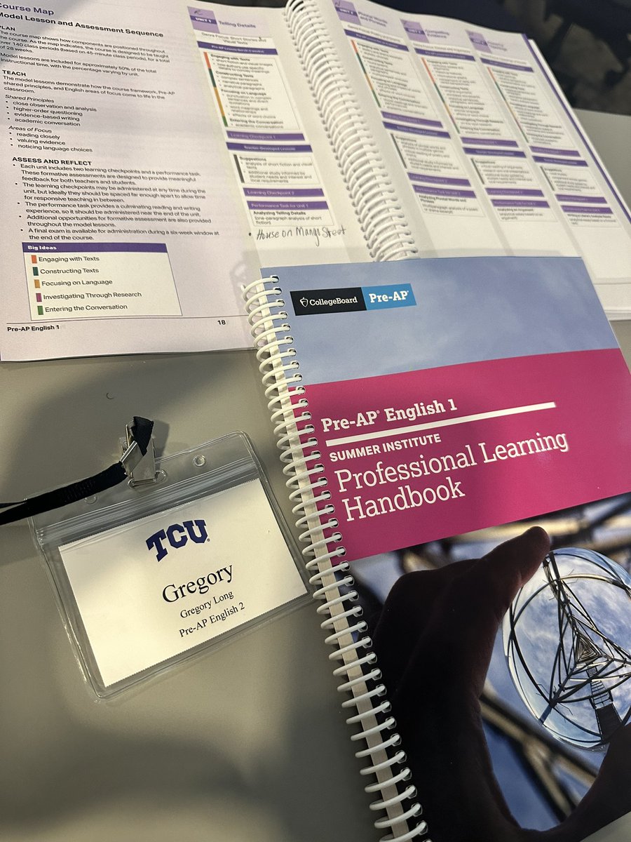 EducatorBlack's tweet photo. Learning that I wasn’t far off and my studying independently placed me in a place where others were coming asking for advice! #DCCharters #EnglishTeachers Love to collaborate and sharpen who I am as an instructional leader! Get ready Big Tech coming strong! https://t.co/vfFWLcIHY9