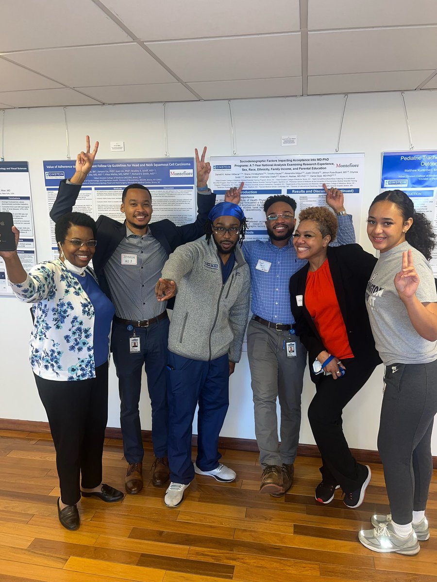 dkawjr's tweet photo. #BINW23 I’m Adrian, a 2nd yr MD-PhD @EinsteinMed! Declaring in a Comp Neuro lab focused on neural coding/computer vision. Clinically interested in radiology!

I also do lots of MedEd disparity research &amp; biotech!
#BlackInNeuroRollCall 
#BlackInNeuroWeek 
@BlackInNeuro
#MedTwitter https://t.co/YPXnkqC6Jf