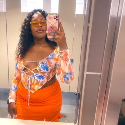__stephK's tweet photo. #NewProfilePic https://t.co/S3UQ8DczcW