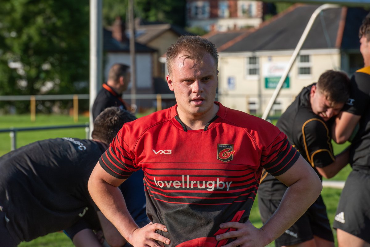 IanWhitcombe's tweet photo. Risca RFC being put through their paces in pre season training.
@RiscaRFC @GarethHodson73 #Cuckoos #Rugby #Risca #PreSeason https://t.co/9ckrgQYqFT