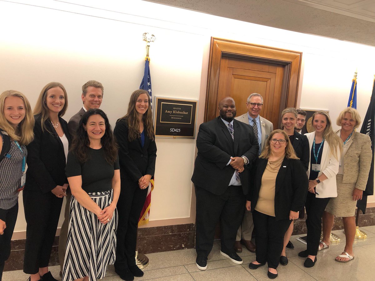 A great day of advocacy with <a href="/MNAPTA/">APTA MN</a> @APTAtweets and a lovely meeting with Seth from <a href="/SenAmyKlobuchar/">Senator Amy Klobuchar</a> office! Thanks for all you do. #PTAdvocacy