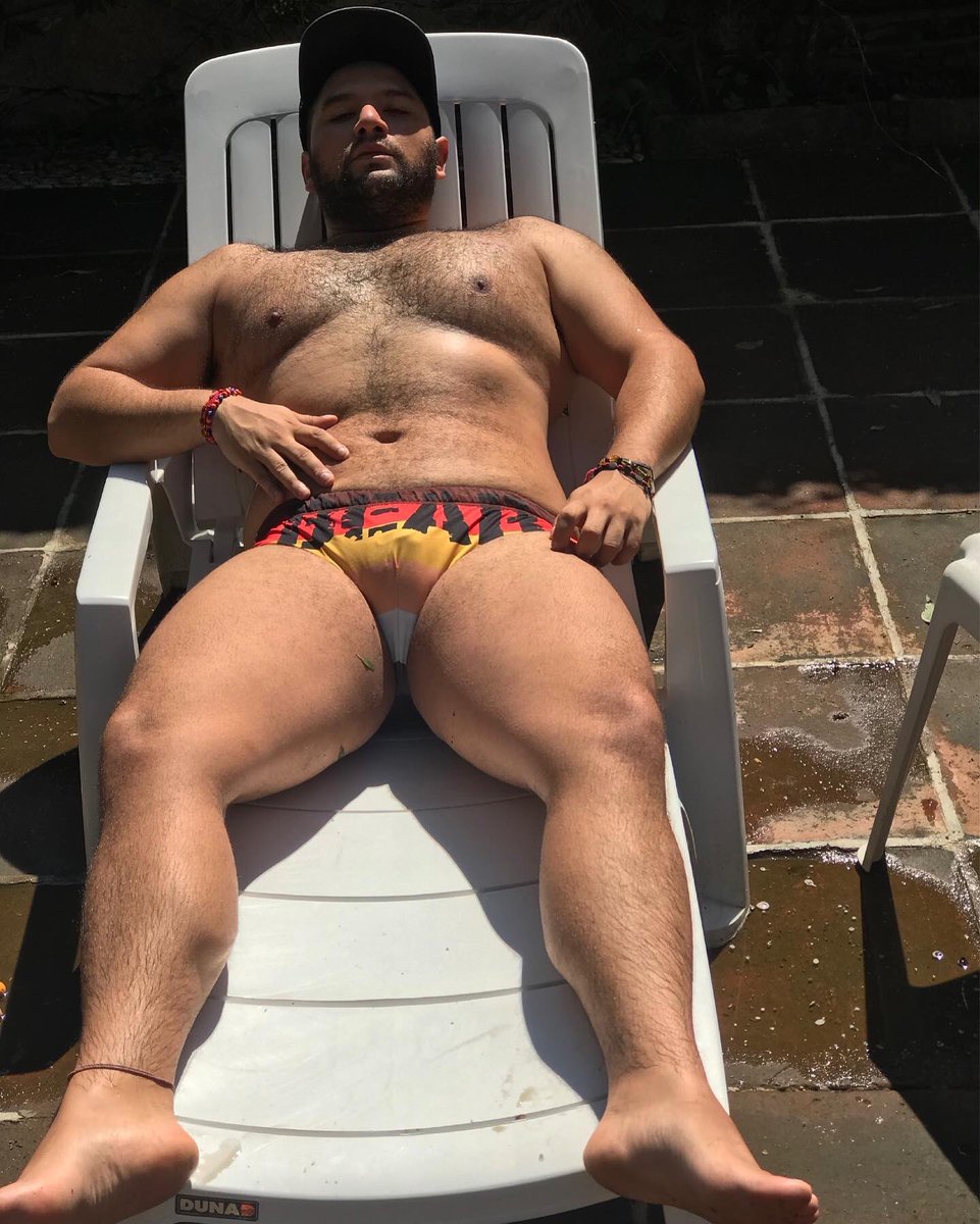brlober's tweet photo. Por cierto, a los que me habían preguntado por la marca de este bañador, es #FenixFit, sólo que no he podido encontrar la red social oficial de la marca https://t.co/B99IwgCJHR