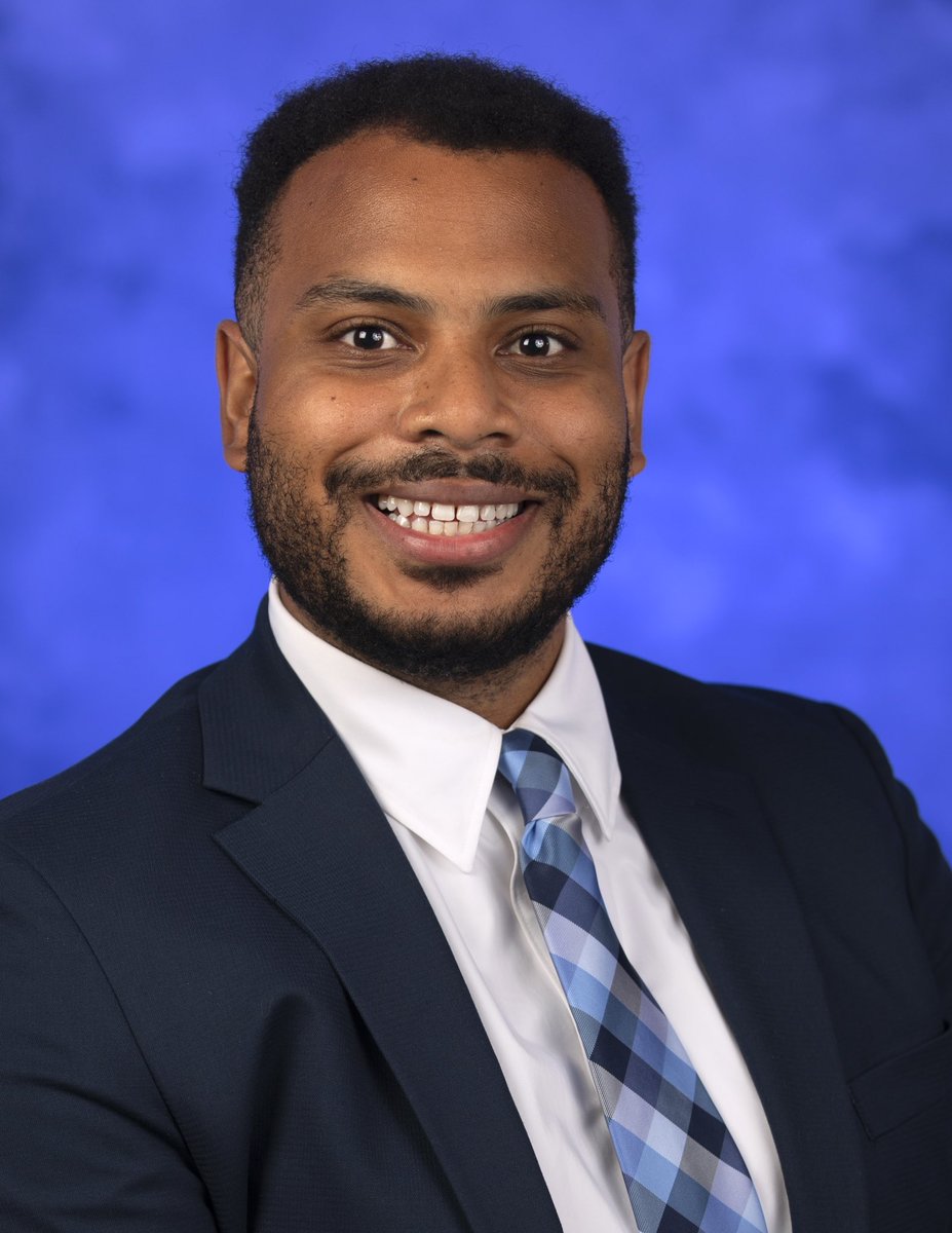 rhmercedes's tweet image. Hi #MedTwitter! 
 
My name is Raidizon Mercedes, a first gen #LatinX 🇩🇴 medical student, applying #Urology in #Match2024.
 
My passion include gender affirming care and health disparities. I enjoy baking, cooking, and musicals.