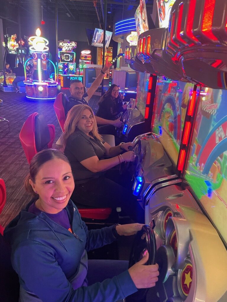 DBeltran_db's tweet image. Team building @ Dave &amp;amp; Busters 🥰 @DaveandBusters