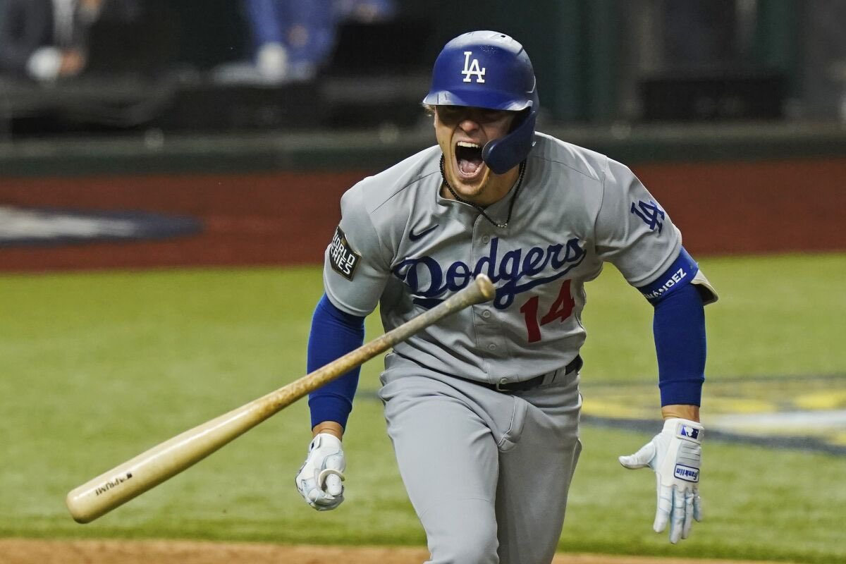 BlakeHHarris's tweet photo. My photo editing skills aren’t great, but here’s what Kiké Hernandez looks like in a Dodgers uniform https://t.co/vHAQDQqHVS