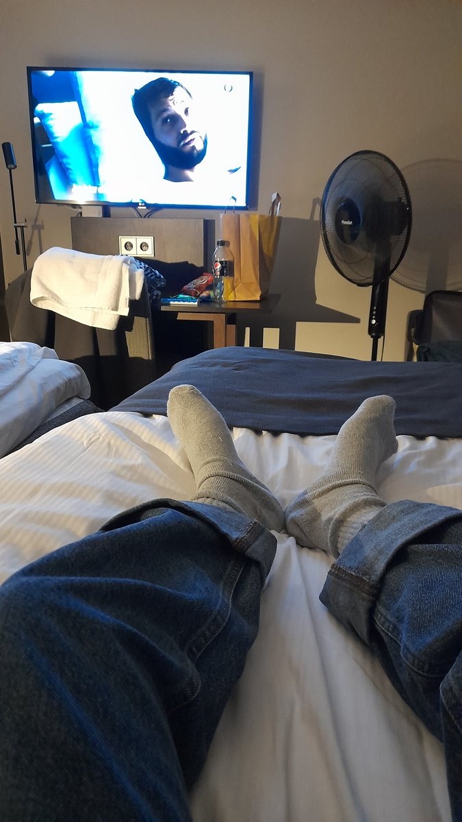 SwedishGamester's tweet image. #NowWatching: the action sci-fi movie #Upgrade on the #HotelTV before going to #sleep. I've never watched this #movie before, it's actually pretty #awesome!