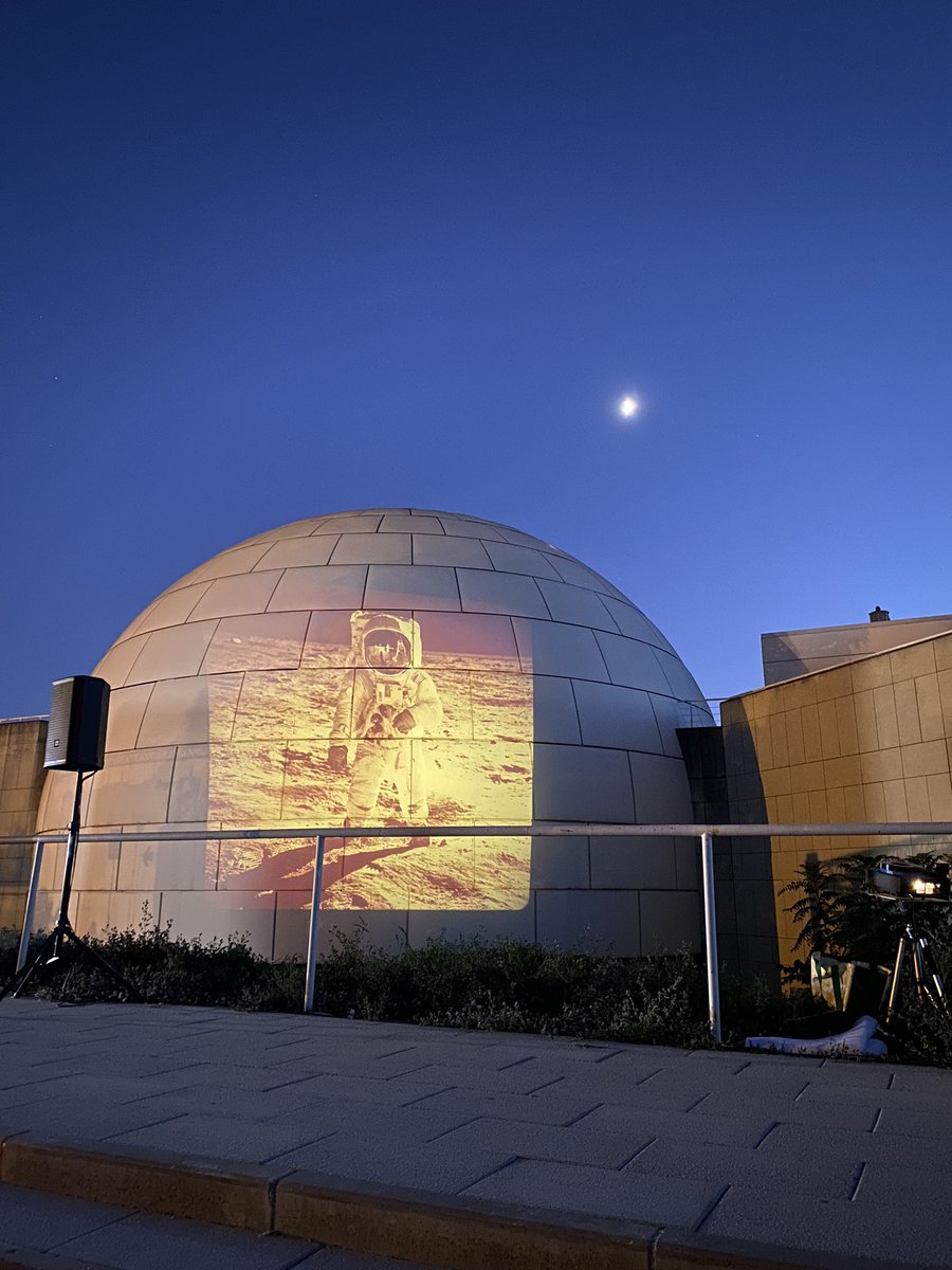 Increíble… De Madrid al Cosmos 🚀🌑👩‍🚀🌠@esa @esa_es @Astro_SaraG @Astro_Pablo_A @AirbusSpace @PlanetarioMad